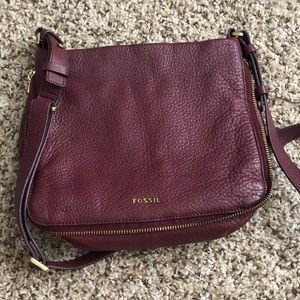 Fossil purse